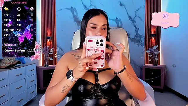 Jeen Taylor online show from April 16, 9:04 pm