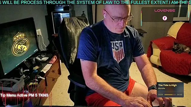 Snapshot of Pilot_Dave_69 chatting on September 23, 4:15 am Pilot Dave 69 online show from September 23, 4:15 am