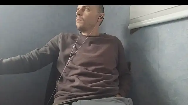 nextdoorneighbor online show from January 11, 1:43 pm