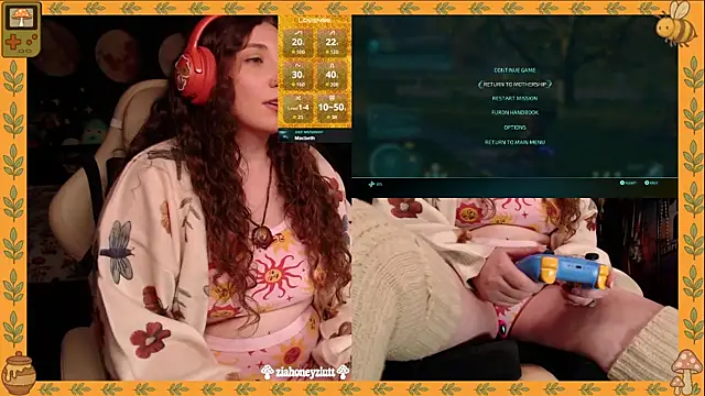 Snapshot of ziahoneyzlutt chatting on January 7, 1:30 am ziahoneyzlutt online show from January 7, 1:30 am