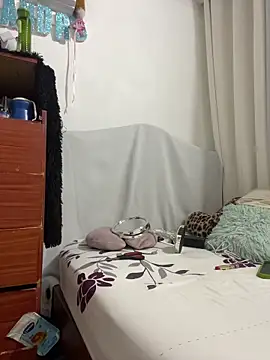 Snapshot of Leo_bunny_hot chatting on January 16, 6:28 am Leo bunny hot online show from January 16, 6:28 am