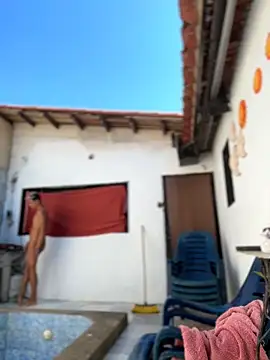 Snapshot of Leo_bunny_hot chatting on February 14, 6:48 pm Leo bunny hot online show from February 14, 6:48 pm