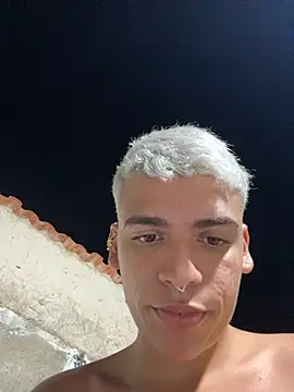 Leo bunny hot online show from April 15, 3:13 am