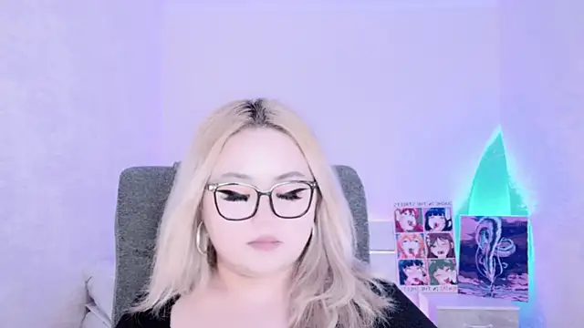 Snapshot of amelia_sunlight chatting on December 10, 6:06 pm amelia sunlight online show from December 10, 6:06 pm