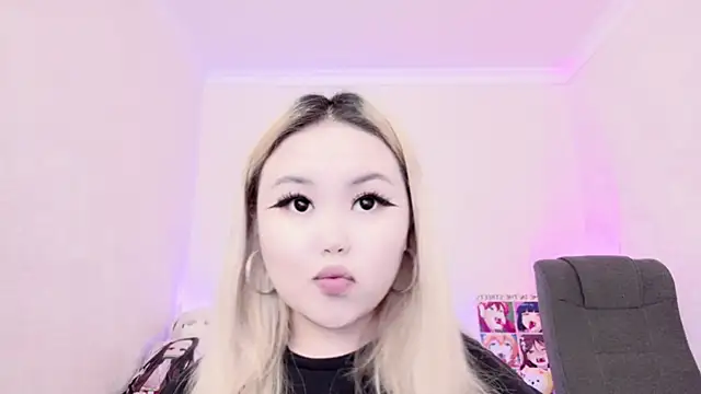 Snapshot of amelia_sunlight chatting on February 5, 8:35 pm amelia sunlight online show from February 5, 8:35 pm