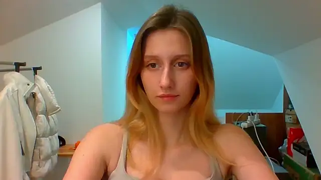 LUNA delight online show from December 20, 5:51 pm