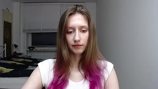 LUNA delight online show from November 17, 6:35 pm