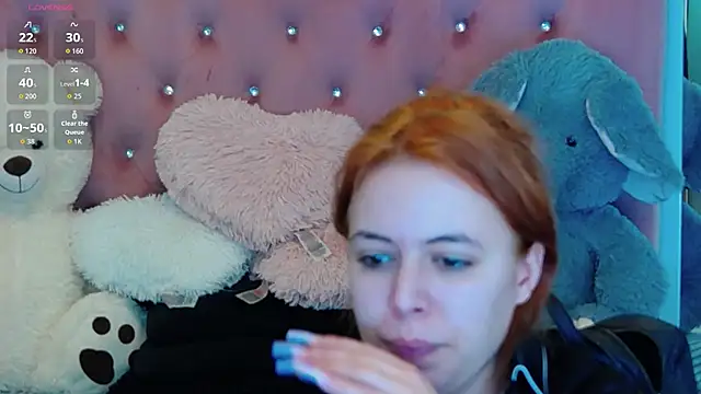 SophiaStarr online show from November 18, 8:24 pm