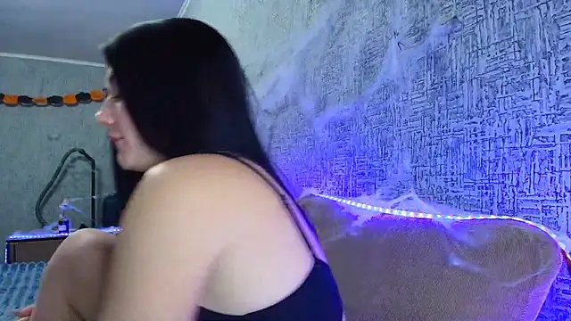 Liana diva online show from October 30, 9:04 pm