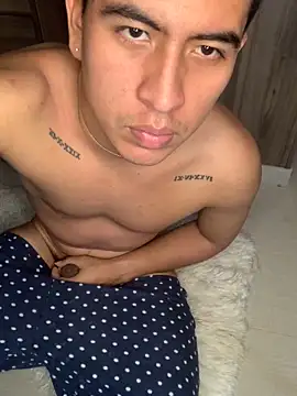 roguer darkk online show from December 14, 10:34 am