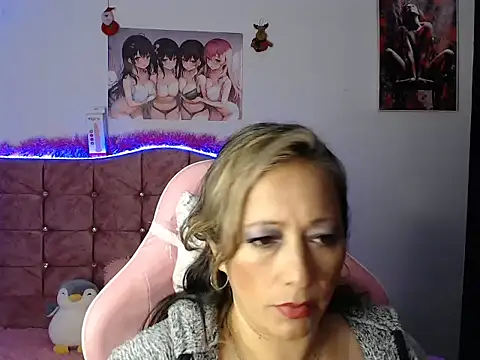 Melanyy 100 online show from December 28, 12:04 am