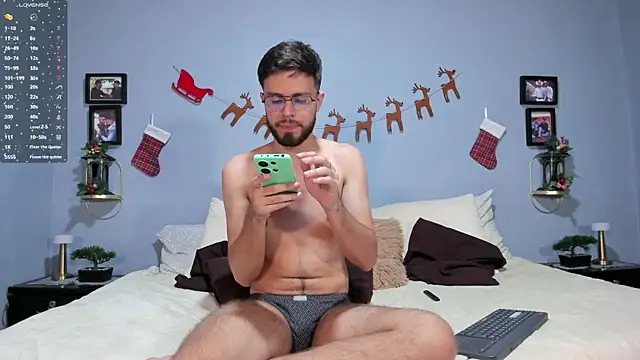 ETHAN ADAM online show from December 13, 12:20 am