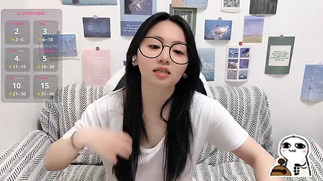 LiLiYbaby online show from March 24, 6:29 am