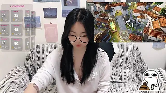 LiLiYbaby online show from May 26, 6:53 am