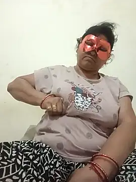 Snapshot of Punjabi_beauty123 chatting on March 25, 4:46 pm Punjabi beauty123 online show from March 25, 4:46 pm