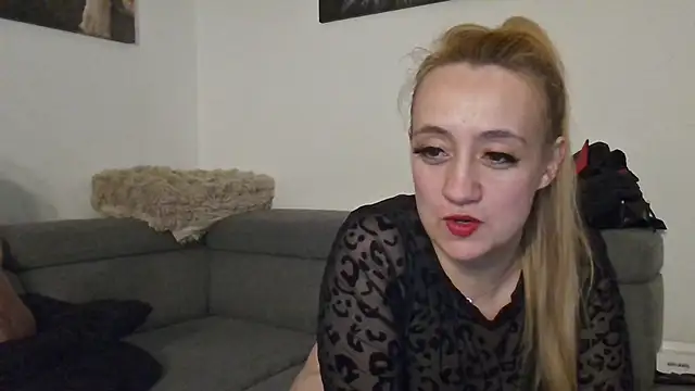 LoveXAddict online show from April 12, 8:47 pm