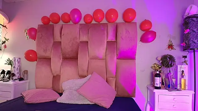 SweetBonniie online show from February 16, 11:39 am