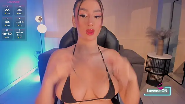 MaddisonLowe online show from October 24, 4:53 am