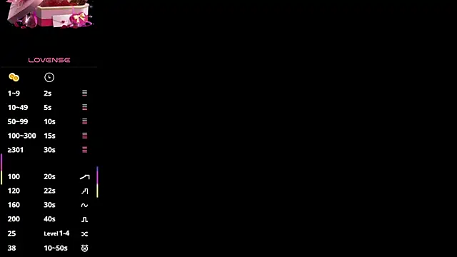 Snapshot of Hellen_moons__ chatting on April 21, 7:06 pm Hellen moons online show from April 21, 7:06 pm
