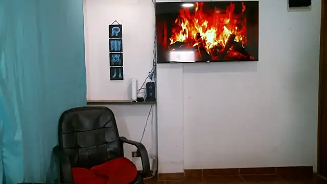 JacobandChloee online show from April 8, 9:04 pm