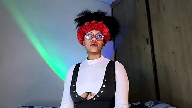 Ale xandra online show from May 28, 11:13 pm