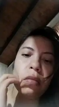 Snapshot of lisseth chatting on January 3, 9:15 pm lisseth online show from January 3, 9:15 pm