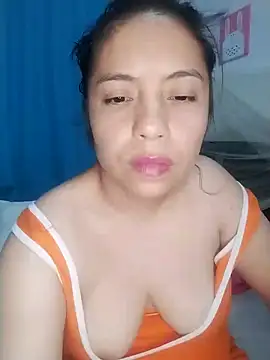 Snapshot of lisseth chatting on January 10, 11:39 pm lisseth online show from January 10, 11:39 pm
