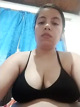 Snapshot of lisseth chatting on March 20, 9:24 pm lisseth online show from March 20, 9:24 pm