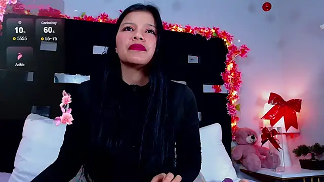 Snapshot of anto_love_ chatting on December 21, 6:55 pm anto love online show from December 21, 6:55 pm