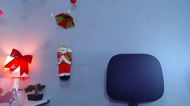 Snapshot of anto_love_ chatting on December 26, 7:27 pm anto love online show from December 26, 7:27 pm