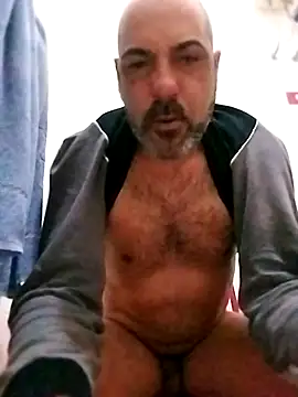 Snapshot of affascino chatting on February 20, 7:10 am affascino online show from February 20, 7:10 am