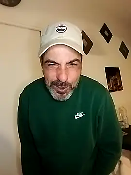 Snapshot of affascino chatting on March 2, 10:49 pm affascino online show from March 2, 10:49 pm