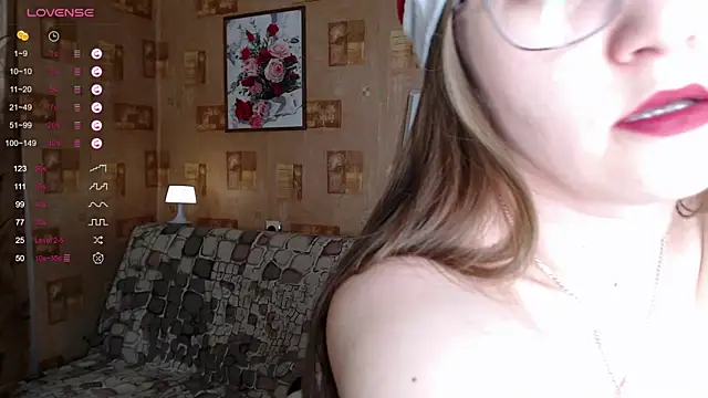 Miatiny online show from December 15, 4:15 pm