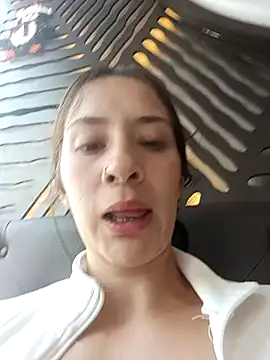 SAMANTHA-16  online show from December 11, 4:53 pm