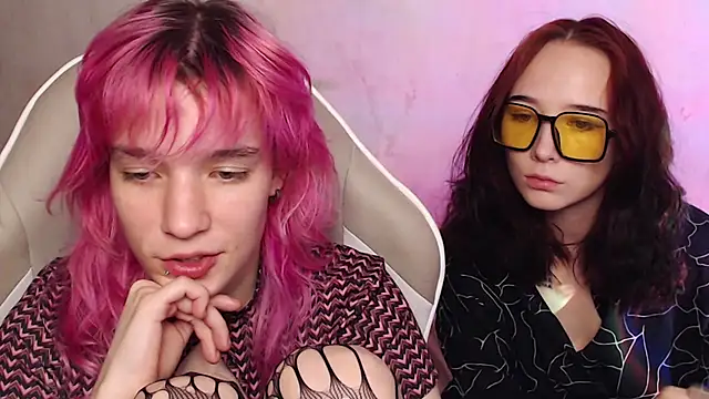 Robin yourss online show from November 2, 12:07 pm