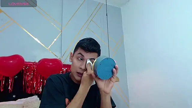 Oliver king sex online show from February 18, 5:31 pm