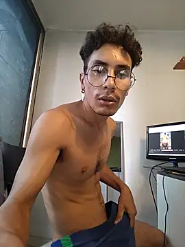 divinityros online show from September 29, 8:13 pm