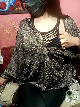 poojaji690 online show from December 20, 6:42 am