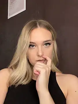 Alisa Rise online show from November 23, 2:50 pm