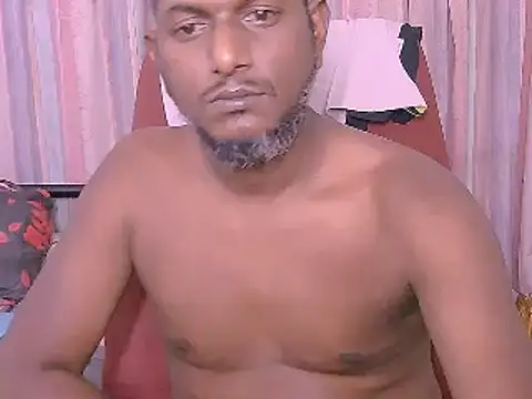 Snapshot of dmancams1874 chatting on February 3, 10:11 pm dmancams1874 online show from February 3, 10:11 pm