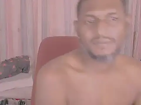 Snapshot of dmancams1874 chatting on February 10, 7:38 pm dmancams1874 online show from February 10, 7:38 pm