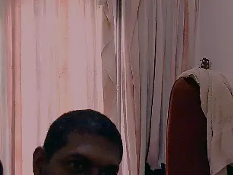 Snapshot of dmancams1874 chatting on February 24, 6:27 am dmancams1874 online show from February 24, 6:27 am
