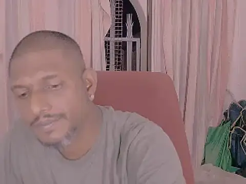 Snapshot of dmancams1874 chatting on March 3, 8:11 pm dmancams1874 online show from March 3, 8:11 pm