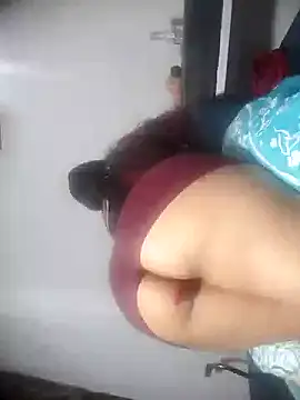 Snapshot of Gonul_Aslanbey chatting on March 19, 5:19 am Gonul Aslanbey online show from March 19, 5:19 am