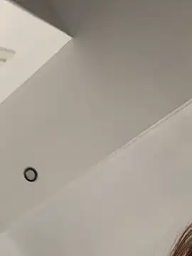 Aimeil online show from November 26, 8:15 am