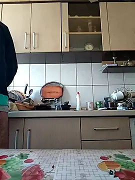 Snapshot of vulpe8400 chatting on February 20, 7:55 am vulpe8400 online show from February 20, 7:55 am