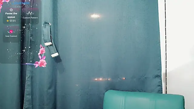 femboykeene online show from September 19, 2:57 am