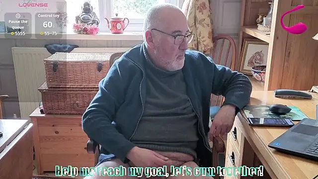 Adamdaddybear online show from February 12, 2:34 pm