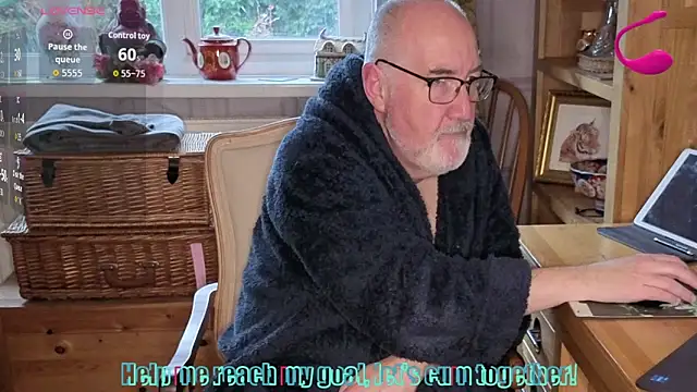 Adamdaddybear online show from February 27, 8:36 am