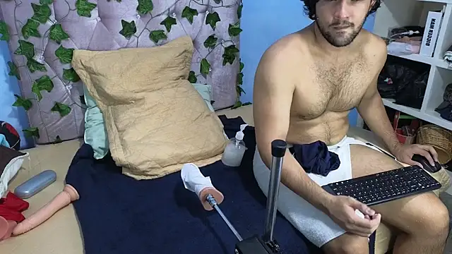 FreyrStyle online show from April 18, 2:04 am